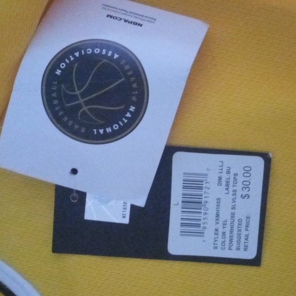 LeBron James basketball jersey size large color yellow - Picture 6 of 7